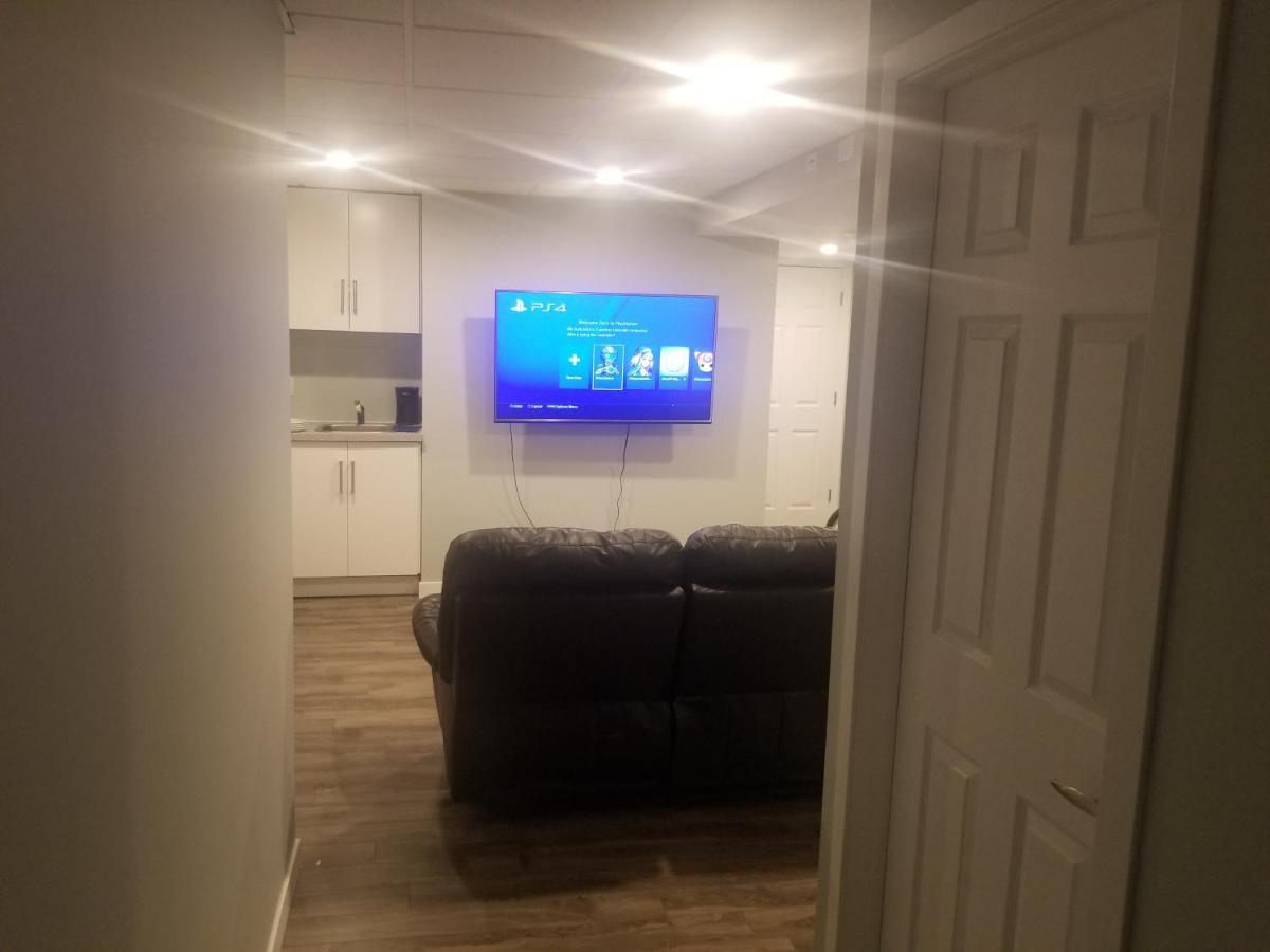 Winnipeg Peace Home Εξωτερικό φωτογραφία