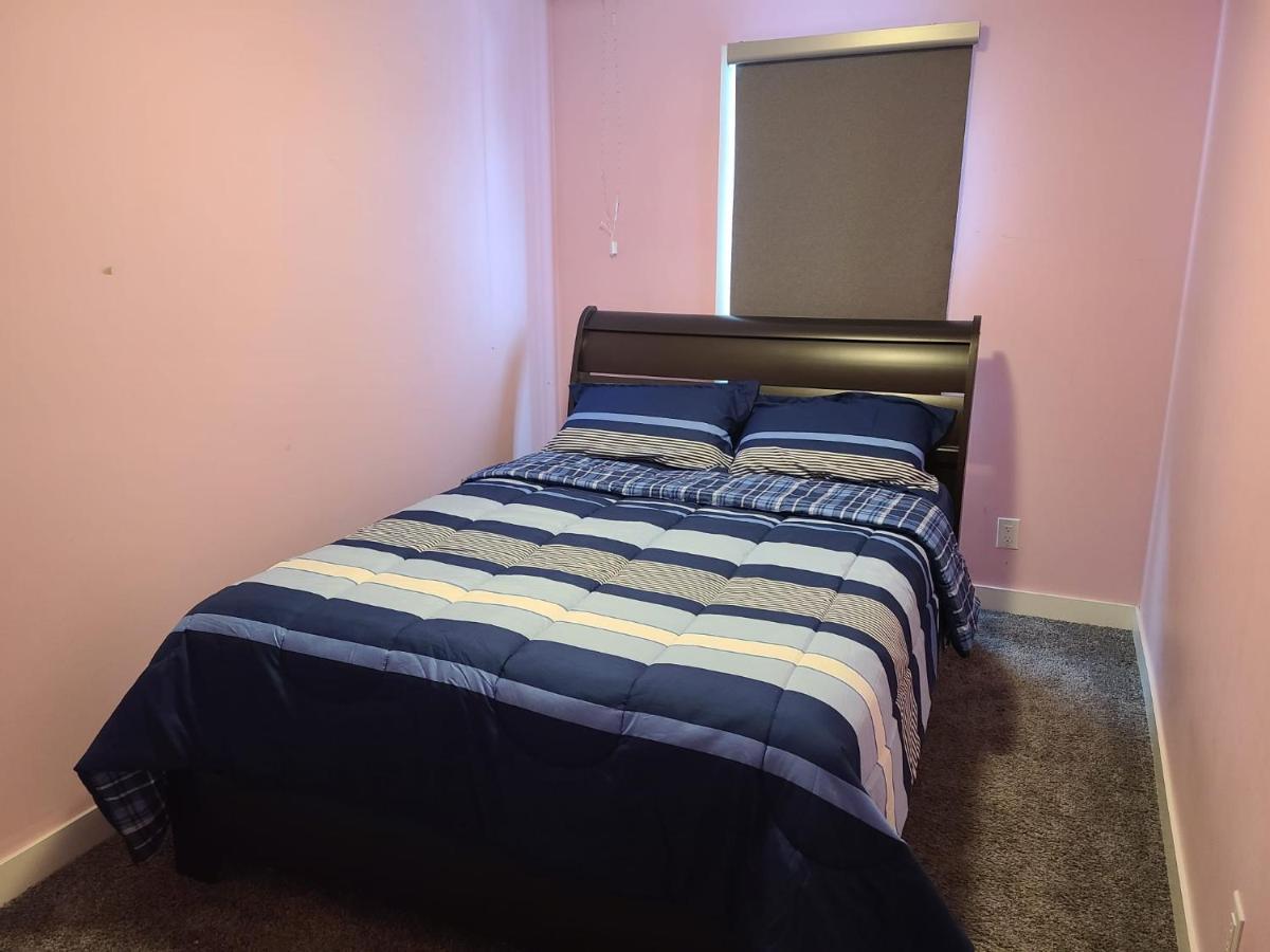 Winnipeg Peace Home Εξωτερικό φωτογραφία