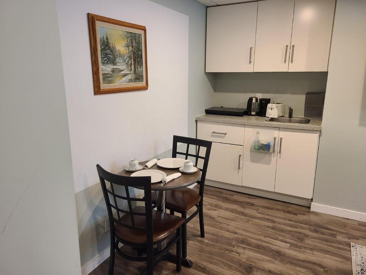 Winnipeg Peace Home Εξωτερικό φωτογραφία