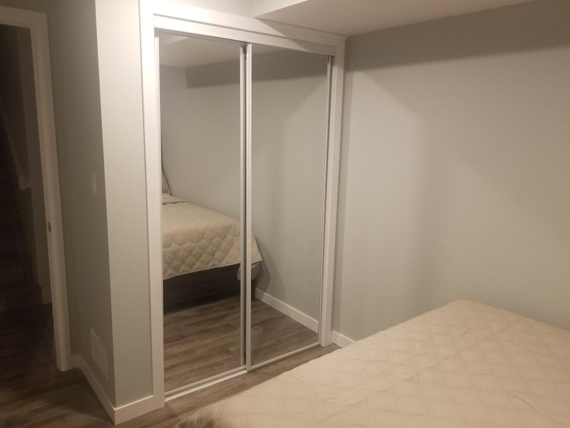 Winnipeg Peace Home Δωμάτιο φωτογραφία