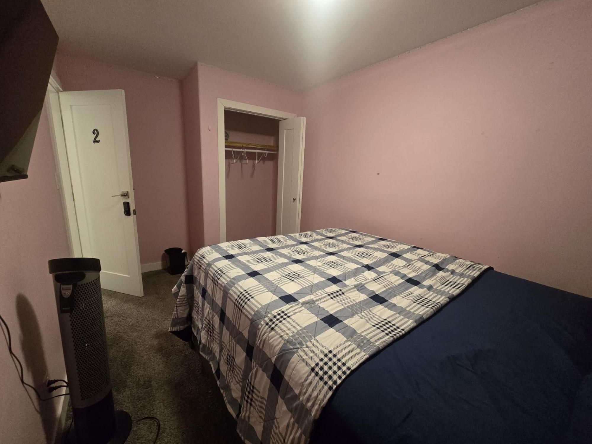 Winnipeg Peace Home Εξωτερικό φωτογραφία
